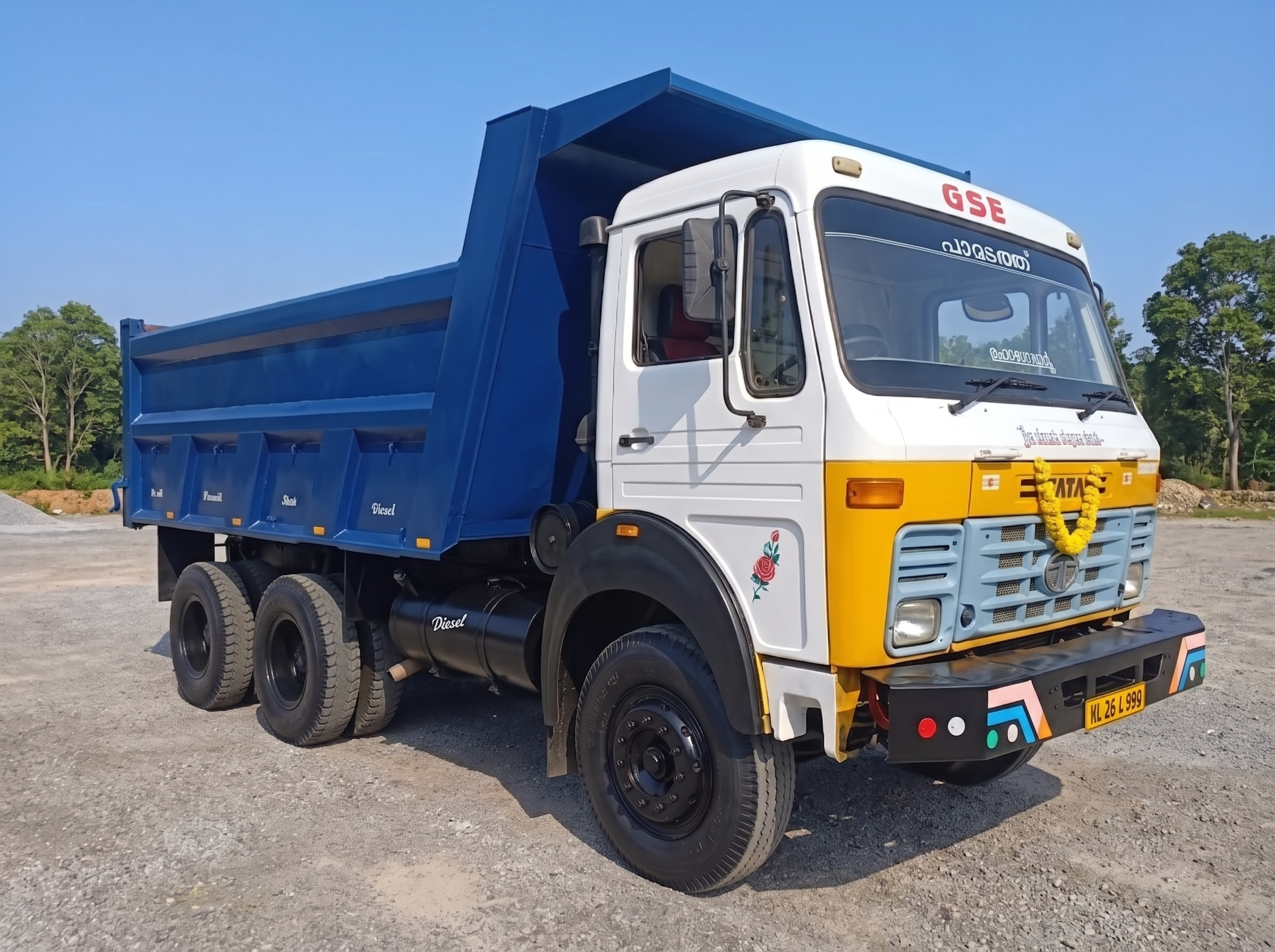 Tata LPK Tipper
